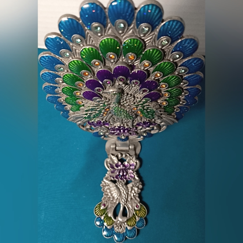 Vintage Foldable Maniya Peacock Mirror - Picture 6 of 16